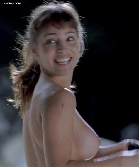 Elsa Pataky Nude In Manuale Damore 2 Capitoli Successivi 2007 Nudbay