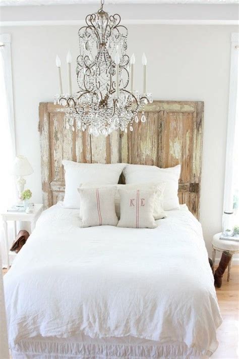 33 Cute And Simple Shabby Chic Bedroom Decorating Ideas » EcstasyCoffee