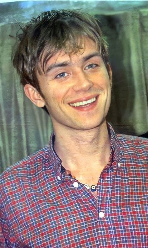 Pin By Elle Vortex On Damnzz Damon Albarn Britpop Damon