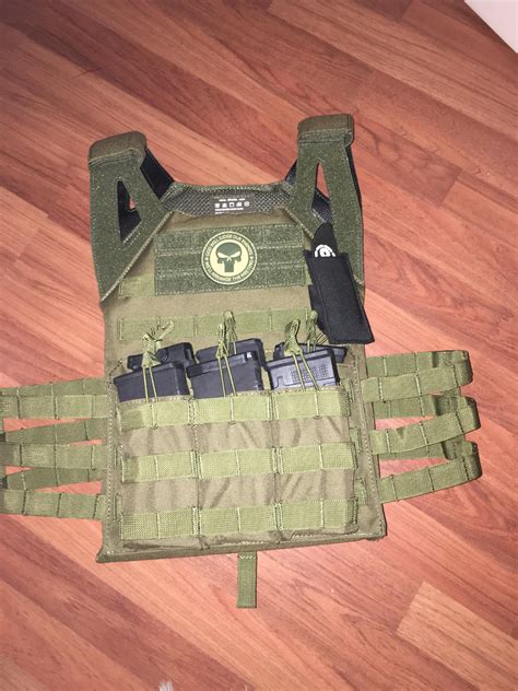 Got This New Plate Carrier With Mag Pouch R Airsoft