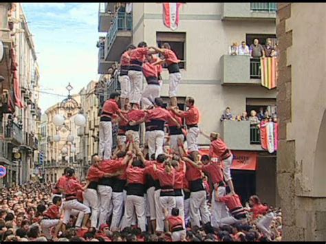 Descubre la tradición de los Castells de Cataluña Torres Humanas que