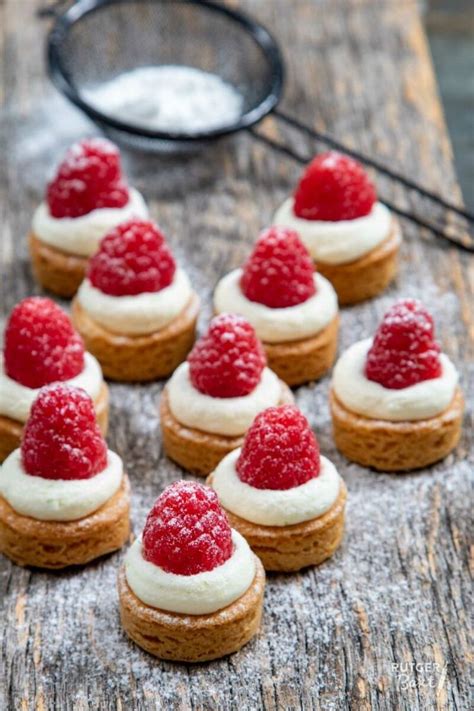 Cheesecake Friandises Met Frambozen Recept Rutger Bakt Minitaart