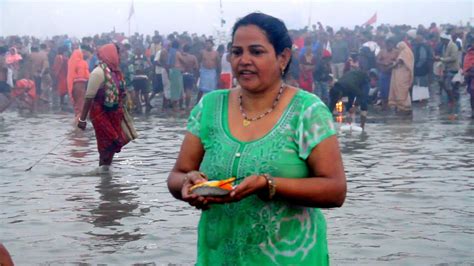 Ganga Ghat Video Devghat Snan Ganga Puja Ganga Bath I Gangasnan