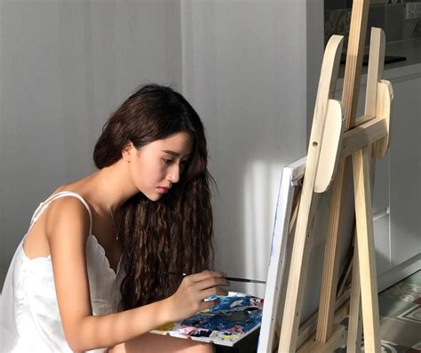 Góc nghiêng của hot girl đình đám và gái xinh trên Facebook Ai đẹp hơn