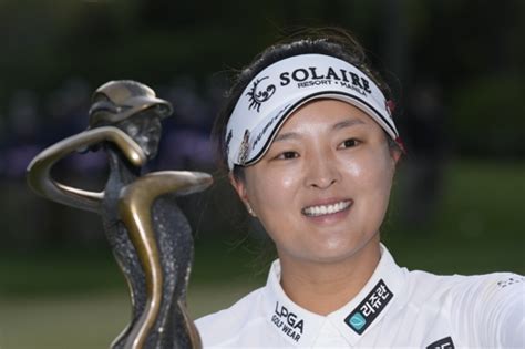 ‘세계 1위 고진영 Lpga 2연승초대챔피언 도전아마 최강 로즈 장 프로 데뷔전