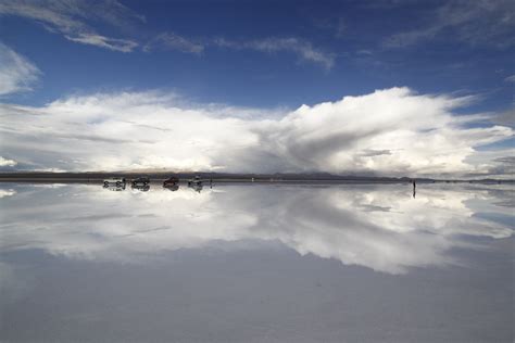 20 imágenes donde cielo y tierra se confunden en el Salar de Uyuni