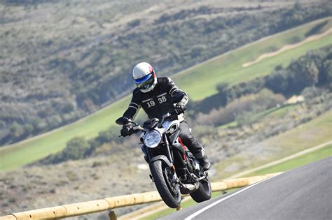 MV Agusta Brutale 800 Das Naked Bike Im Test DER SPIEGEL