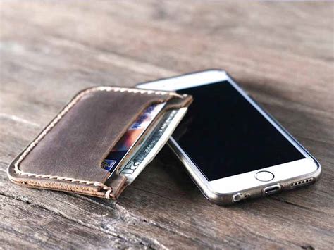 Sensational Front Pocket Slim Wallets for Men - Gifts For Men