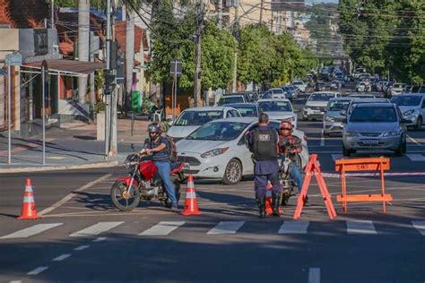 Ruas Come Am A Ser Interditadas No Centro Para Feriado De Santo Ant Nio