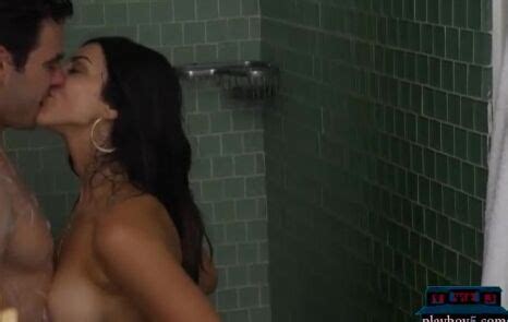 Mature Cougar Having Sex With This Years Old Boy SunPorno