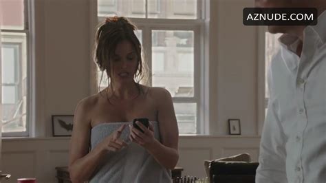 GLORIA VOTSIS Nude AZNude