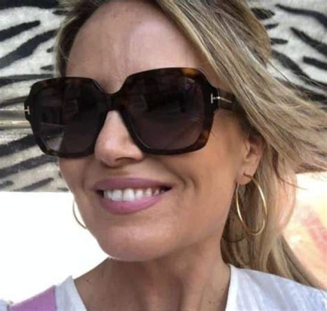 Strenge Windel MILF Erwartet Dich Windel Kontakte