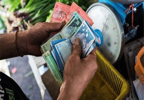 Ringgit Malaysia Jatuh Ke Paras Terendah Dalam Tahun Terburuk Di Asia