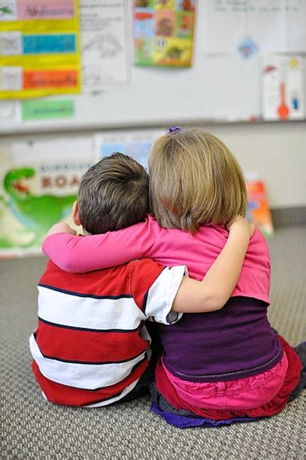 Demandons L Appui Politique Pour Un Programme D Alimentation Scolaire