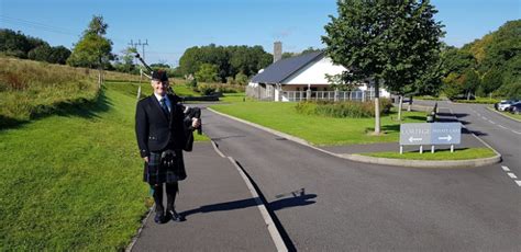 Funeral Bagpipes Barry Crematorium 23rd Dec 2021 Tel 07985917590