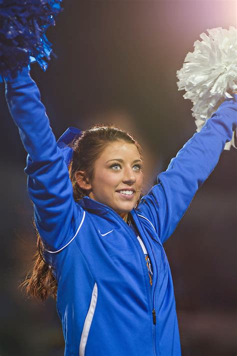 Memphis Cheer Red Bardes