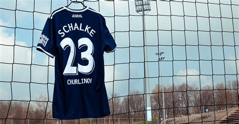 Getragenes S04 Sondertrikot Von Schalke Spieler Darko Churlinov