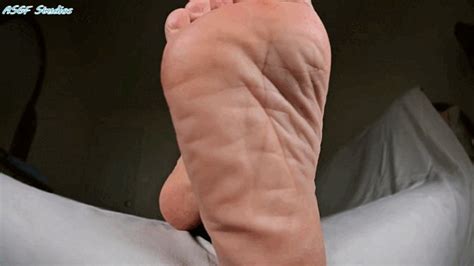 Asian MILFs Soles Part 3 MOV Amateur Soles Giantess And Footjobs Clips4sale