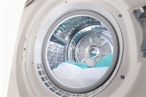 Фронтальная стиральная машина Gorenje WNEI 72 SB
