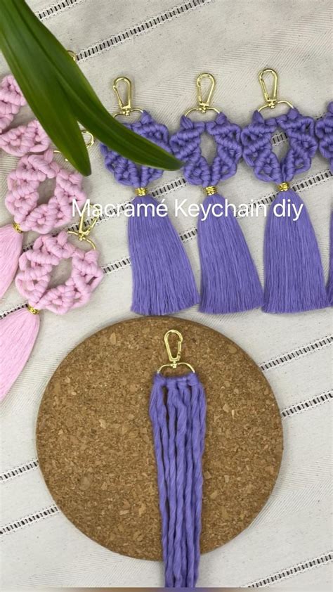 Pin de Sylvie Fontaine en macramé en 2024 Macramé para principiantes