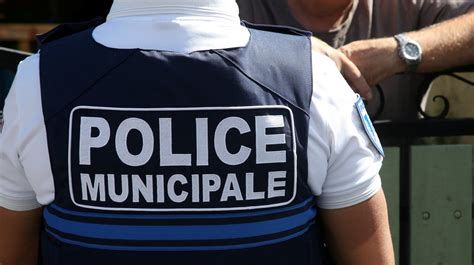 Un policier municipal blessé par balle lors d un entraînement au stand