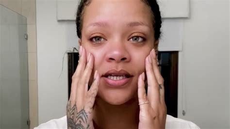 Rihanna Shows Off Make Up Free Glow While Sharing Nighttime Routine