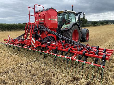 Drill Manufacturers in Focus – Dale Drills – Direct Driller