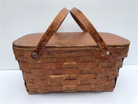 West Rindge Picnic Basket Pie Carrier Vintage Typography West Rindge Nh