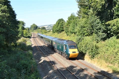 Gwr Castle Set Gwr Castle Set With Class 43 No 43198 Clim Flickr