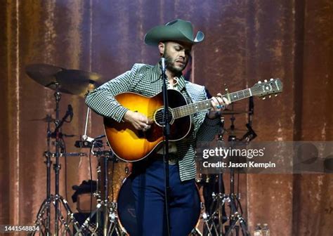 Charley Crockett Photos and Premium High Res Pictures - Getty Images