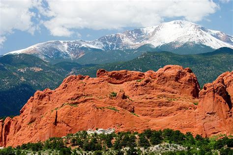 Pikes Peak And Garden Of The Gods By Swkrullimaging