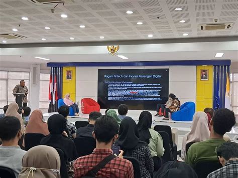 Digitalk 57 Pentingnya Literasi Financial Agar Tidak Terjebak Fintech