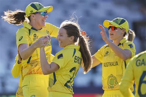 Darcie Brown Celebrates With Grace Harris And Ellyse Perry