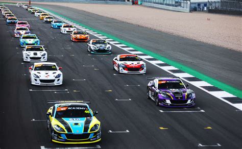 Preview 2022 Ginetta GT Academy Donington Park Ginetta