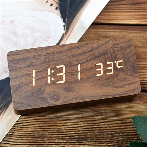 R Veils Intelligents Carr S En Bois LED Pour Chambres Coucher Horloge