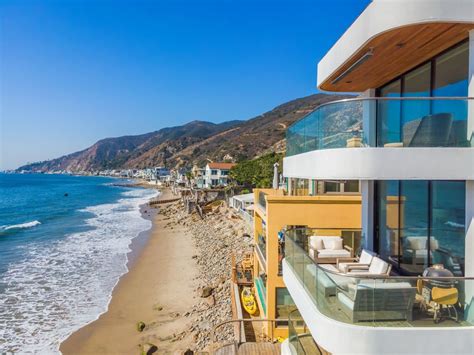 13 BEST Malibu Beach House Rentals I Beach Houses In Malibu