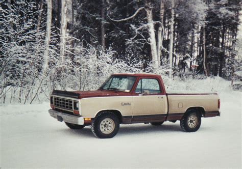 Dodge Ram D150 Conventional Cab D W 1981 1993 Specs And Technical Data Fuel Consumption