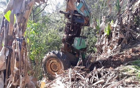 Homem Morre Esmagado Por Trator No Oeste Oeste Mais