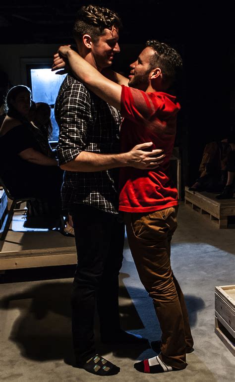 Homos Review Urie And De Jesus As Splintered Gay Couple New York Theater