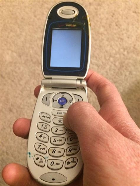 Rip One Of My Lg Vx6000 Rvintagemobilephones