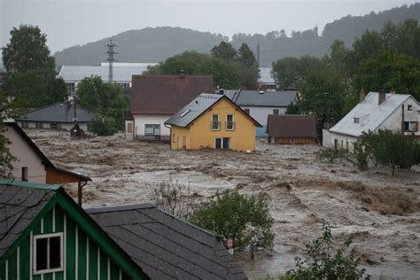 Pro Obec Esk Ves Pomoc Po Povodn Ch Darujme Cz