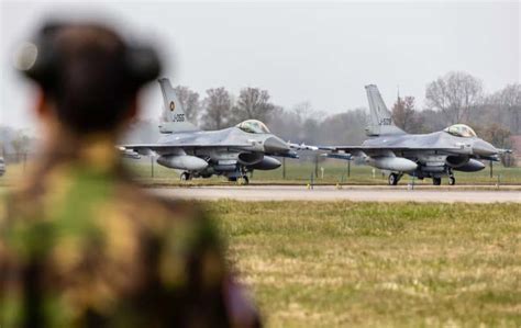 Romania Scrambles Two F 16s In Response To Russian Air Attack On Ukraine