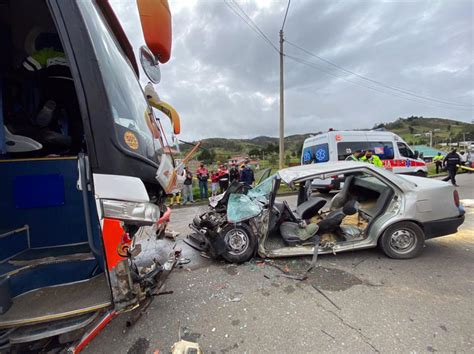 Un Muerto Y Cuatro Heridos Dejan Accidentes En Las V As De Cuenca El