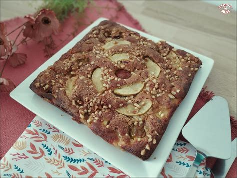 Gâteau moelleux prunes et pommes Grignot Nat