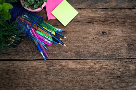 note paper  stationery  desk top  stock photo  vecteezy