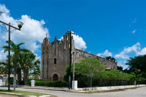 Parroquia San Pedro Apóstol Chacsinkín Horario de misas y servicios