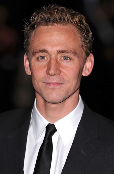 British Actor Tom Hiddlestone Tom Hiddleston Thomas William