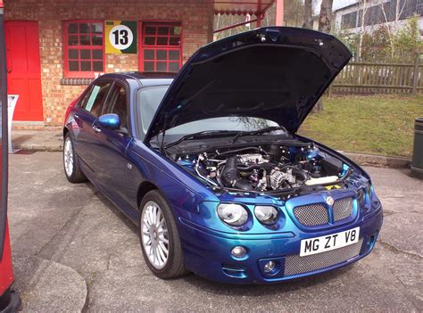 View of MG ZT 260. Photos, video, features and tuning of vehicles ...