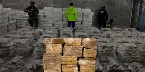 M S De Toneladas De Droga Quedan A N Por Destruir En Ecuador