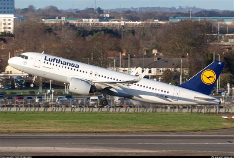 D AINC Lufthansa Airbus A320 271N Photo By TASKFORCE404 HK416 ID